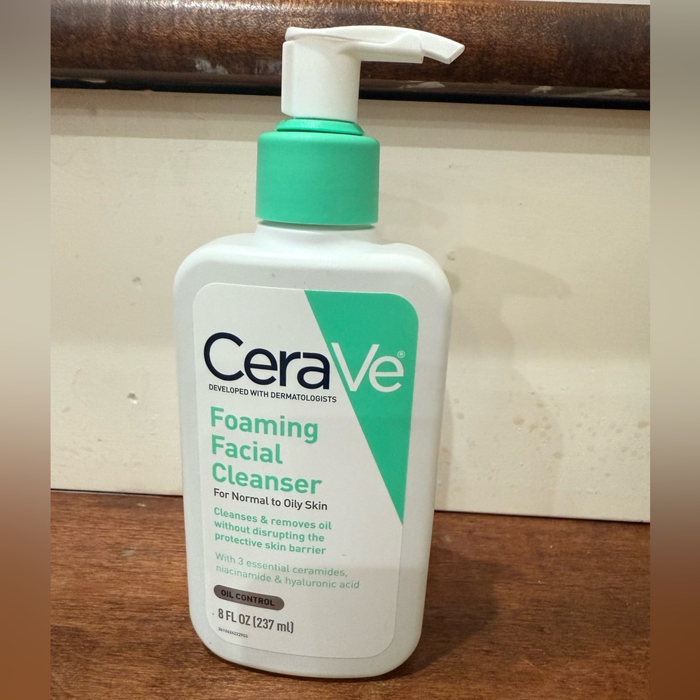 NW CeraVe Foaming Facial Cleanser 8oz